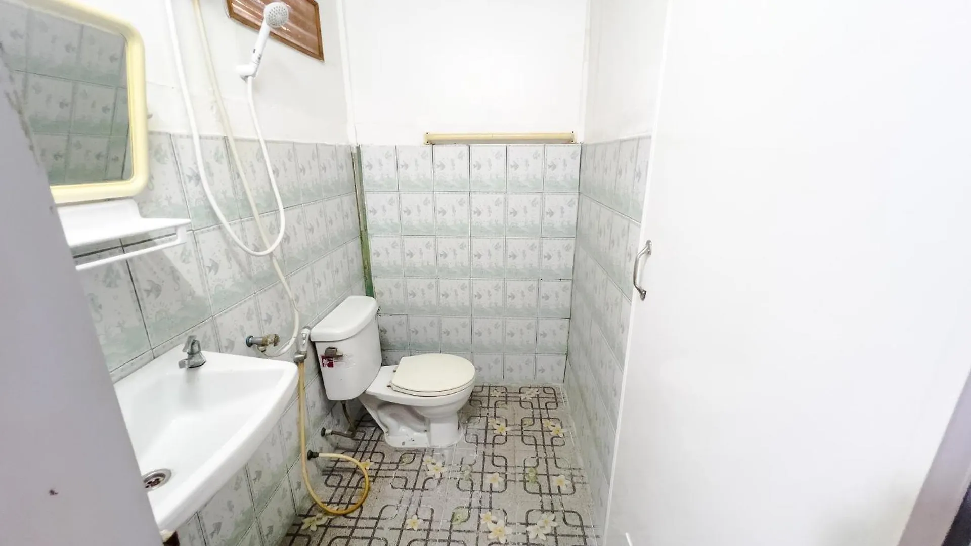 Lux Guesthouse جزيرة في في 2*,